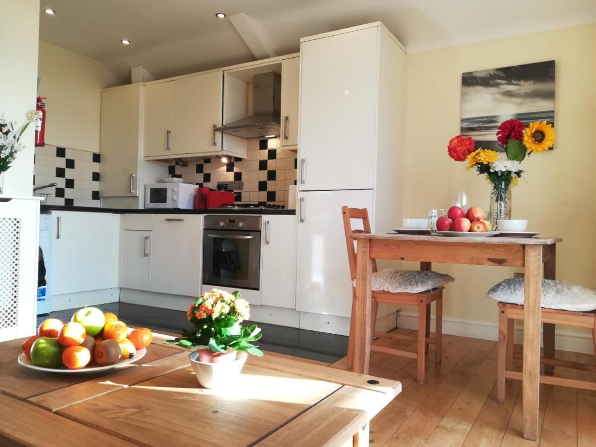 Bright, Modern 1 Bedroom Apartment, Uplands, Swansea Extérieur photo